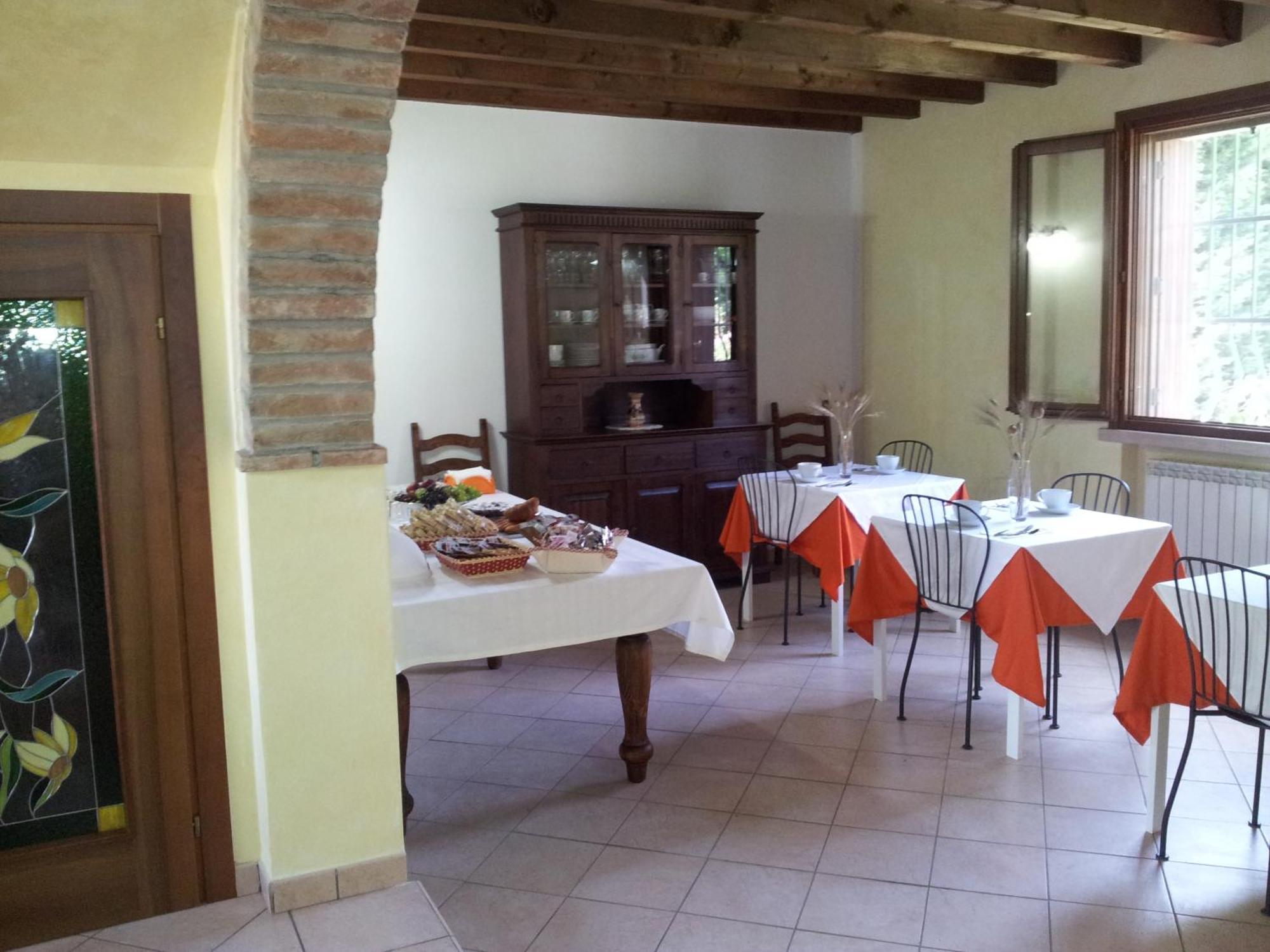 Bb Parco Del Mincio Bed & Breakfast Virgilio Exterior photo
