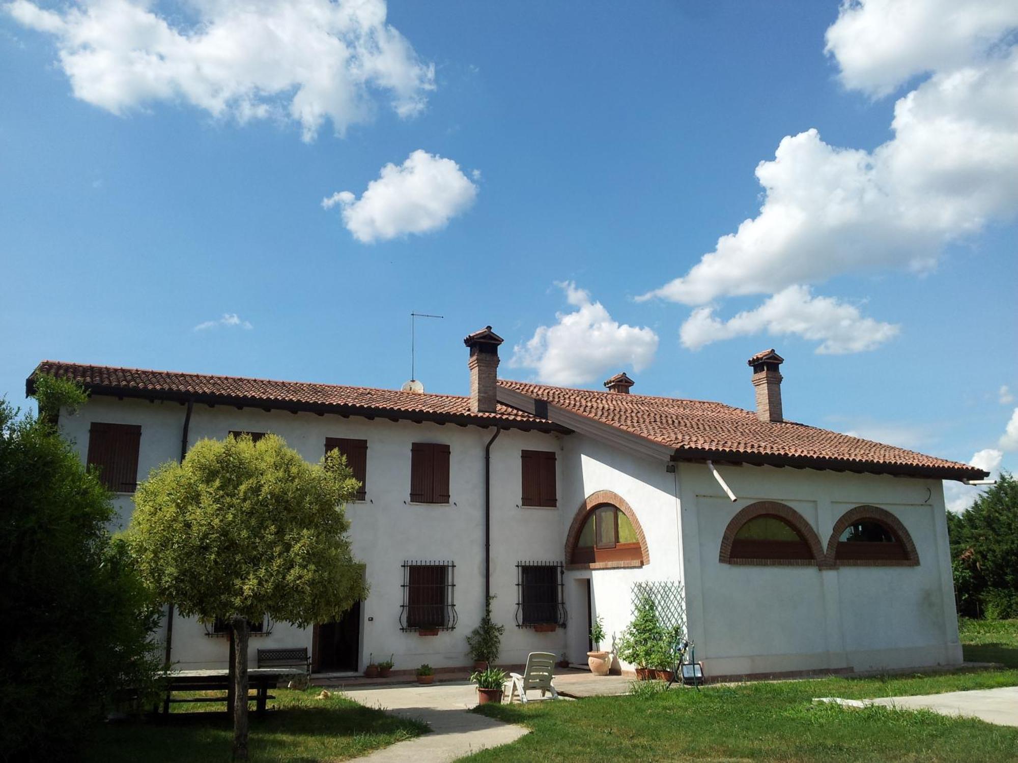 Bb Parco Del Mincio Bed & Breakfast Virgilio Exterior photo